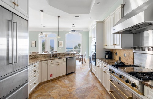 Miramar Beach House | Promenade by AvantStay | Beach Front Mansion w/Breathtaking Views & Pool!