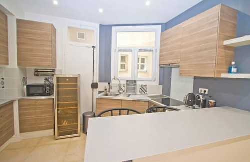 Nice City Centre Condo | Promenade des Anglais - Sea View 2bdr