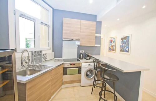 Nice City Centre Condo | Promenade des Anglais - Sea View 2bdr