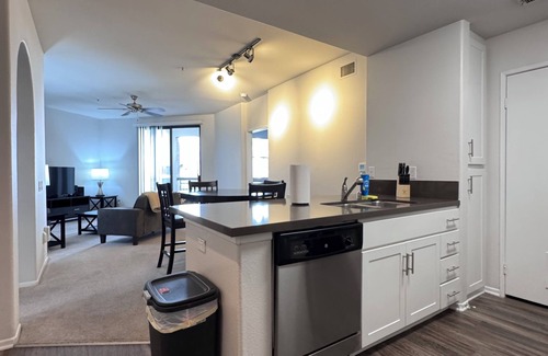 Mission Valley East Apartment | Promenade Rio Vista: 2BR in Vibrant Mission Valley, San Diego