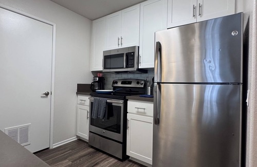 Mission Valley East Apartment | Promenade Rio Vista: 2BR in Vibrant Mission Valley, San Diego