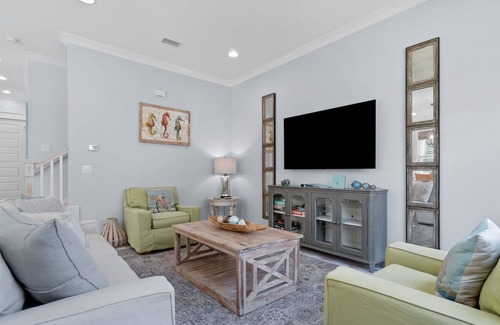 Panama City Beach House | Prominence 30A-3bd 2.5ba Sleeps 8-GOLF CART-4 Bikes-Near Beach-Lg Pool-The Hub