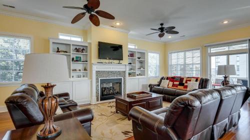 Crescent Beach House | Promises Fulfilled - 3rd Row - Crescent Beach Section