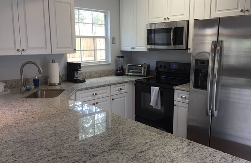 St. Augustine House | PROMO 10% MONTHLY DISCOUNT!n Location Anastasia Island home, Bring your bikes!