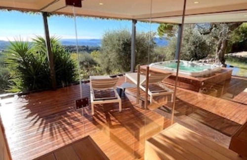 Chateauneuf-Grasse Villa | PROMO - 40% from July 05 to 12: Heated swimming pool, Jacuzzi, sauna, steam room