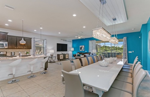 Four Corners House | PROMO Charming 8 BR Villa, Game Room, Resort - by Blue Sky Villas