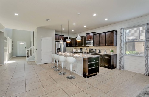 Four Corners House | PROMO Charming 8 BR Villa, Game Room, Resort - by Blue Sky Villas