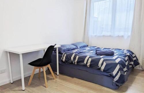 Oak Park Villa | PROMO! Entire 2 Bedroom Unit Near Train Station! Free Parking & Wifi!