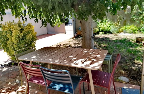 8th Arrondissement House | PROMO Jolie MAISON avec PISCINE JARDIN - bord de MER - Pointe Rouge MARSEILLE.