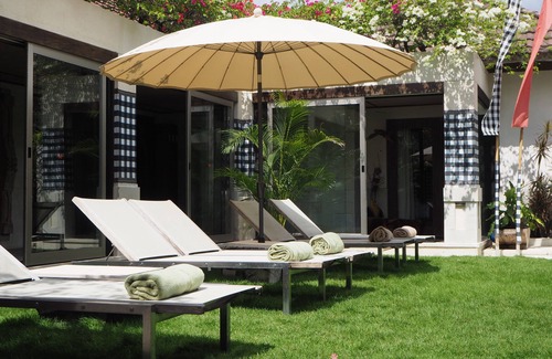 Jimbaran Bay Villa | Pronoia Dijaya 4 bdrm luxury beach villa | bali