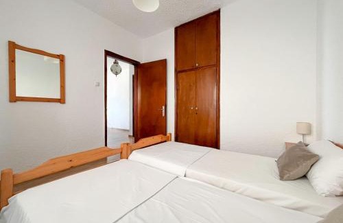 Polichrono Apartment | PROPERSTAY 105 - Seastep Flat Polychrono