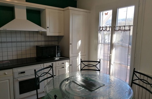 Polminhac House | Property 20 minutes from Le Lioran, winter sports resort