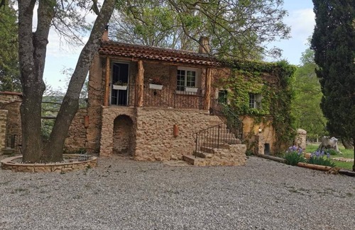 Salernes House | Property *for 8 people- 1.2 hectares-1 pond