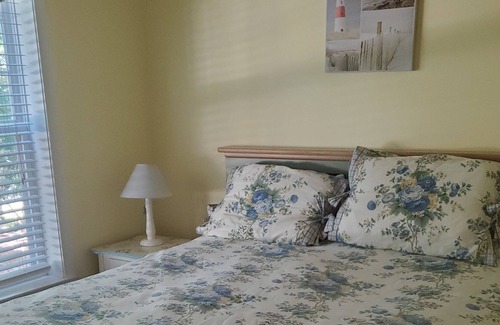 Ogunquit - Wells Cottage | Property will be painted,new appliances,new couch,new bed in time for June 24.