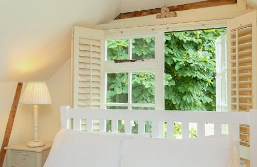 Tenterden House | Prospect Cottage