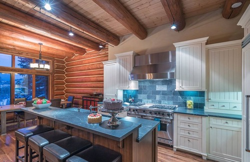 Mountain Village House | PROSPECT FALLS- Luxe Log Cabin w/Hot Tub & Game Room, Easy Ski Access