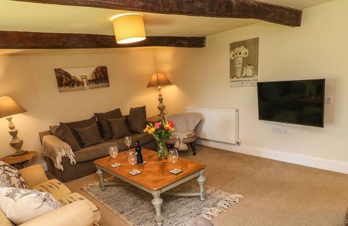 Thoralby Cottage | PROSPECT HOUSE, pet friendly, character holiday cottage in Leyburn