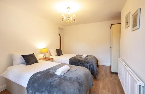 Swindon House | Prospect Place Long Stay Free Parking and Wi-FI
