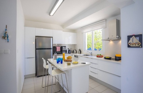 Pernera Villa | Protaras Seafront Villa Sirina Pearl