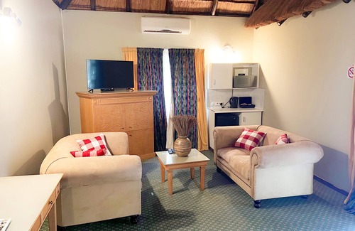 Greater Johannesburg Metropolitan Area House | Protea Ridge Guest Cottages