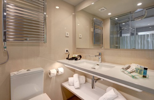 Cala Bona Hotel | Protur Bonamar Hotel - Adults Only