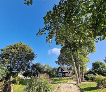Gratiskes Villa | Provance style villa in regional park!