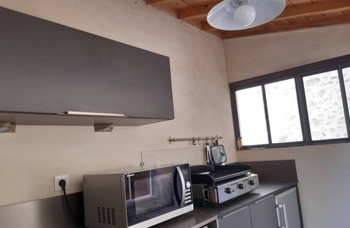 Chantemerle-les-Grignan Other | Provençal farmhouse with character, swimming pool, near Grignan, for 9/10 pers.