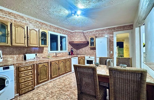 La Bouverie Villa | Provencal villa with swimming pool and Jacuzzi, 25 minutes from the sea!