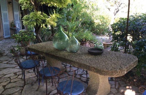 Tourrettes-sur-Loup Villa | Provencal House, Private Pool, Sea View