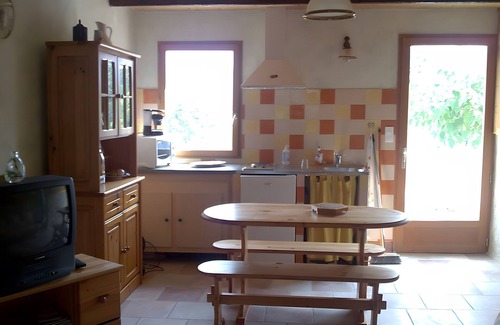Revest-des-Brousses House | Provence/Luberon Holiday Home (PMR)