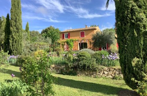 Grambois Bed & Breakfast | Provence Luberon