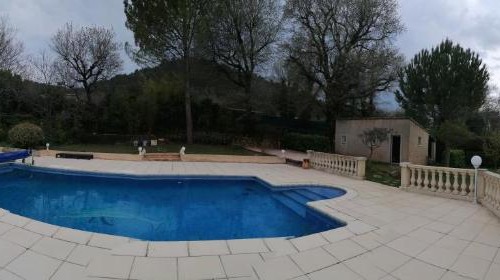 Neoules House | Provence verte La RayAnne