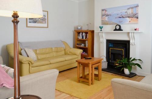 Turnchapel House | Providence Cottage