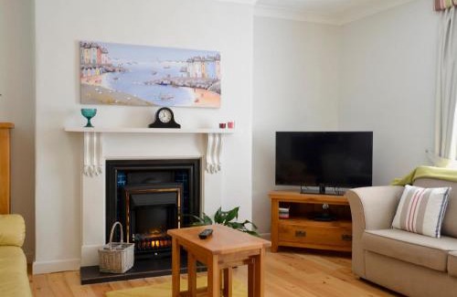 Turnchapel House | Providence Cottage