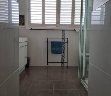 West Hobart Apartment | Providence House- 100 year old gracious residence