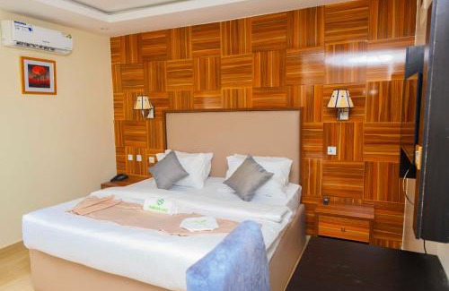 Owerri Hotel | Proximus Hotel and Suites