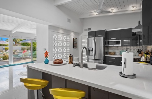 Vista Las Palmas House | PS Swanky: The Ultimate Mid-Century Experience