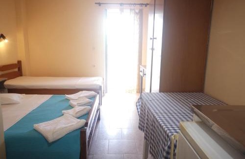 Psarou Apartment | Psarou Thalassa Studios