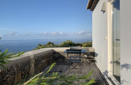 Nordeste House | East House - Old Tea Factory