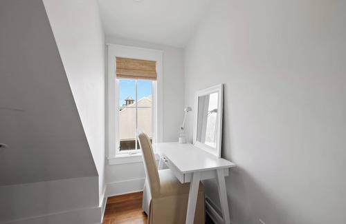 Rosemary Beach House | PTO Carriage House - Large Comfy Carriage House with Full Kitchen!