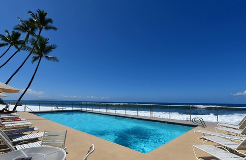 Downtown Lahaina House | PU 35-2 Relax, Recharge, Make Memories at Our Beachside Townhome; Near the Beach