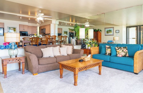 Princeville Condo | Pu'u Poa #305: 2 Bdrm/2 bath Direct Ocean & Sunset Views. Whale Watching!