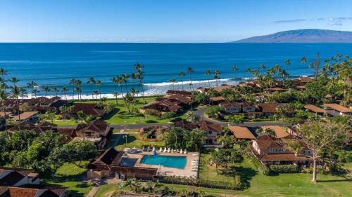 Downtown Lahaina House | Puamana 254-1 Elegant Oceanfront Beautiful Remodel