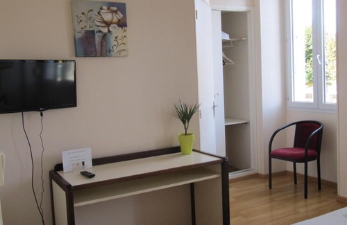 Avallon Hotel | Pub vauban terreaux