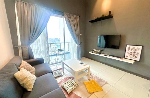 Bandar Puchong Jaya Apartment | Puchong Skypod 9pax Near Sunway