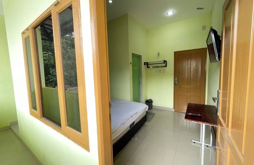 Parapat Hotel | Pudan Residence Parapat By Helocus