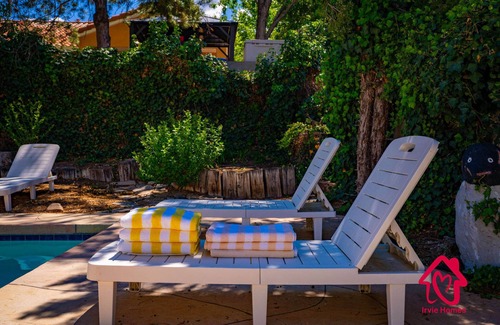 Northeast Heights House | Pueblo Moon w/Pool - An Irvie Home
