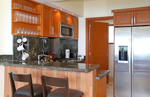 Colonia 5 de Diciembre Condo | 🍹PUERTA AL MAR🍹 PENTHOUSE/BEACHFRONT–5 BALCONIES/POOL/STEPS 2 TOWN–WONT LAST!