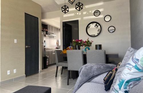 Magallanes Apartment | Puerta Al Sol Diamanté