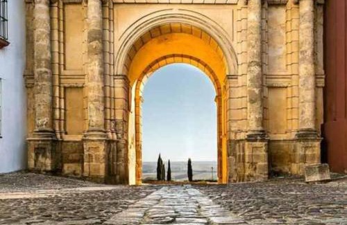 Carmona Apartment | Puerta Romana